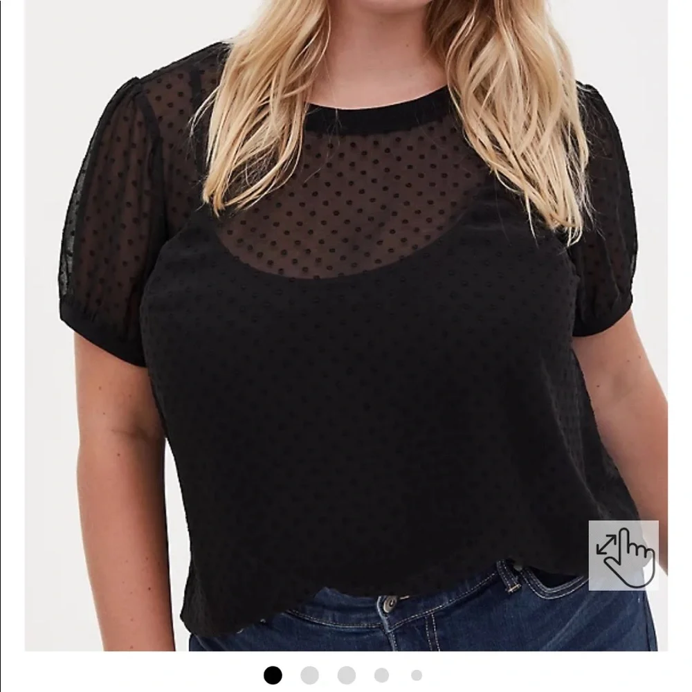 Torrid black chiffon crinkle polka dot blouse - Size 1 (xxl) - Picture 4 of 4